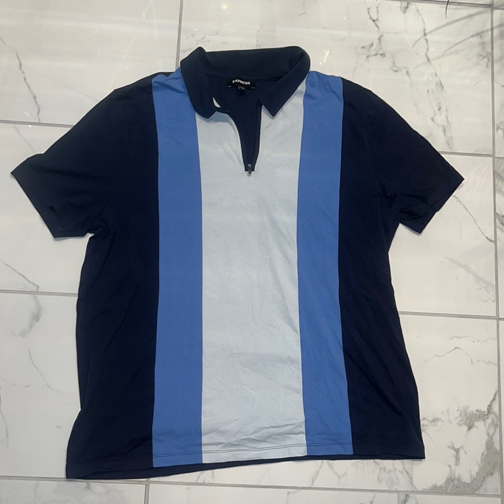 Blue collar shirt